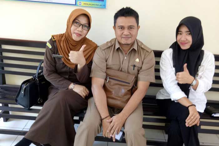 Para kuasa hukum tergugat.