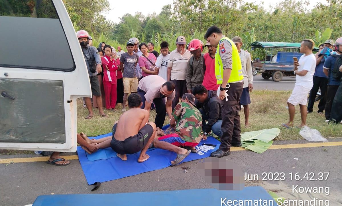 Korban meninggal saat hendak dievakuasi.