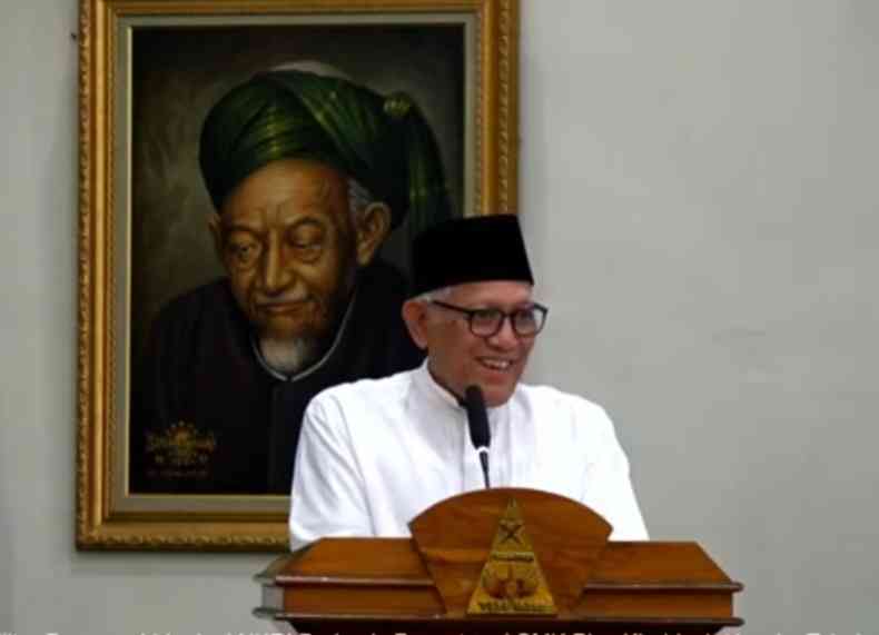 KH Abdul Hakim Mahfudz (Gus Kikin). Foto: bangsaonline