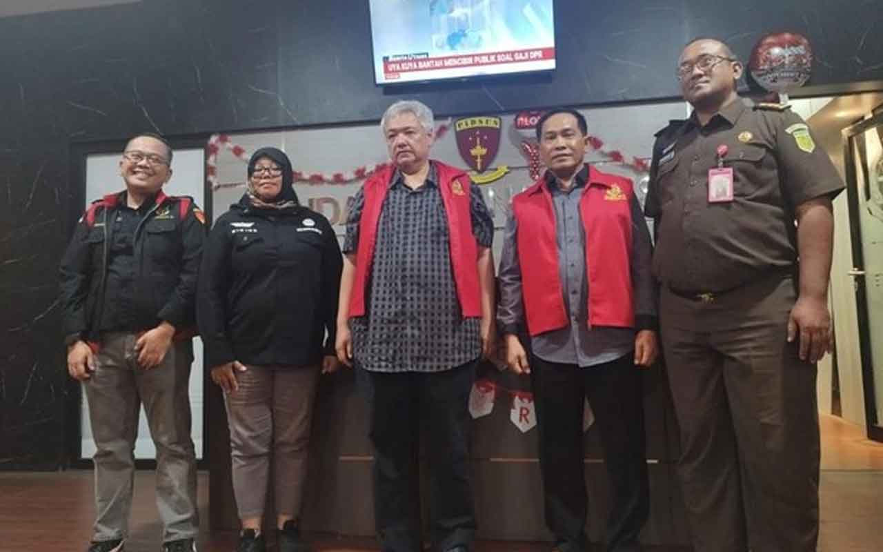 Diduga Terjerat Kasus Korupsi, Eks Pj Bupati Sidoarjo Ditetapkan Sebagai Tersangka