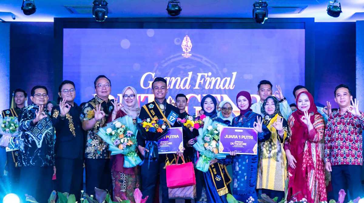 Wakil Bupati Gresik bersama para pemenang Duta Genre 2026. Foto: Ist