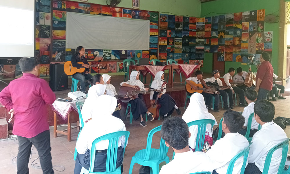 Dispendikbud Kota Pasuruan Gelar Workshop Seni Tingkat SMP