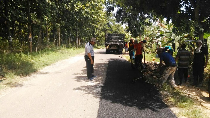 DPUPR Tuban Akhirnya Perbaiki Jalan di Kerek
