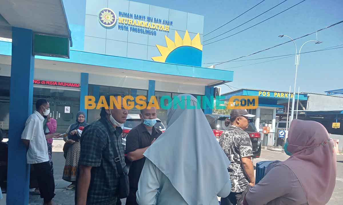 Suasana di RSIA Muhammadiyah Kota Probolinggo. Foto: SUGIANTO/BANGSAONLINE
