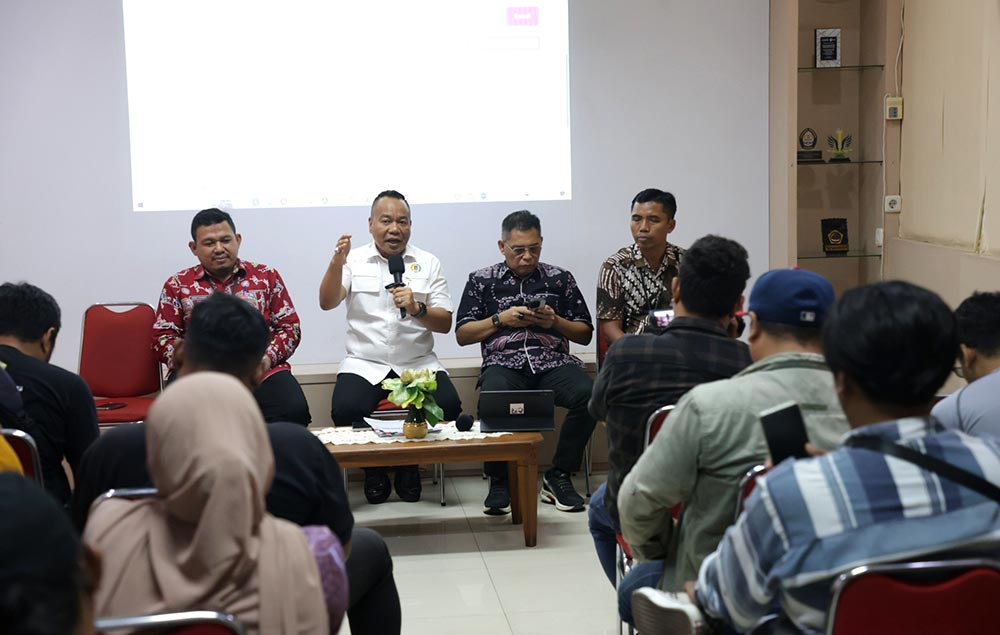 Konferensi Pers yang digelar di Gedung Ex-Humas Pemkot Surabaya pada Kamis, (19/2/2026). Foto: Hms