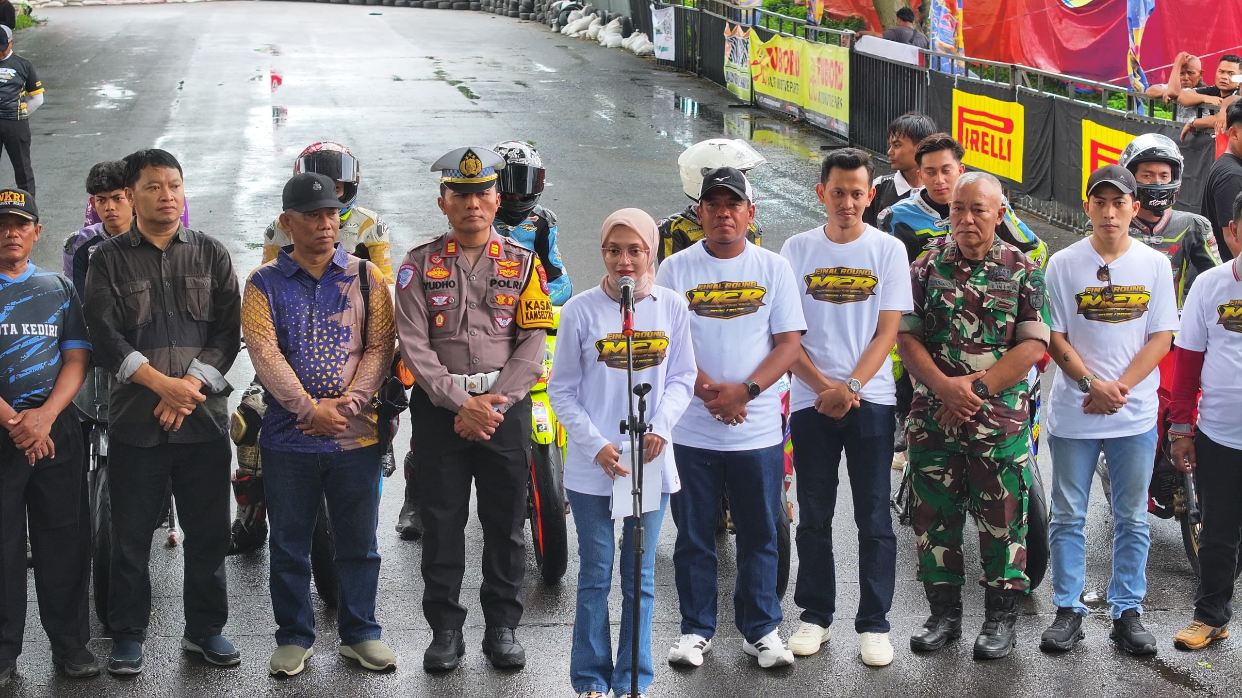 Wali Kota Kediri saat memberi sambutan. Foto: Ist