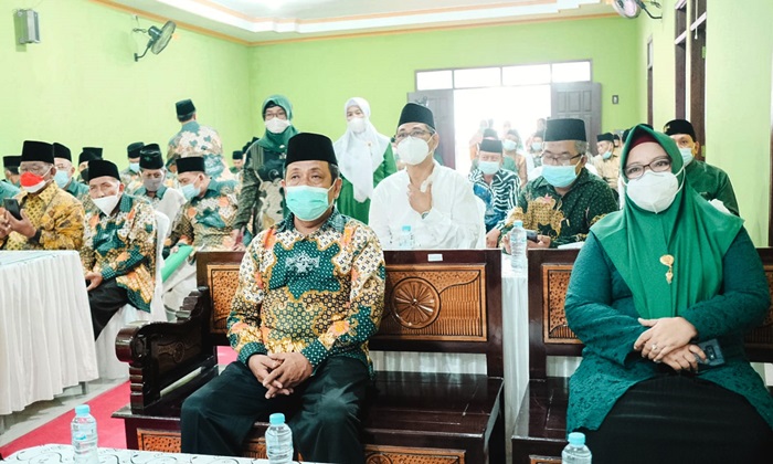 Hadiri Pelantikan Pengurus MWC NU Driyorejo, Wabup Bu Min Ajak Kerja Sama Bangkitkan Sektor Ekonomi