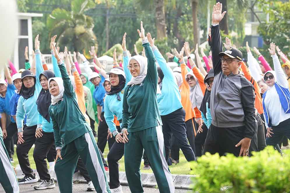 Wakil Wali Kota Kediri, Qowimuddin Thoha saat mengikuti senam bersama GOW. (Ist)