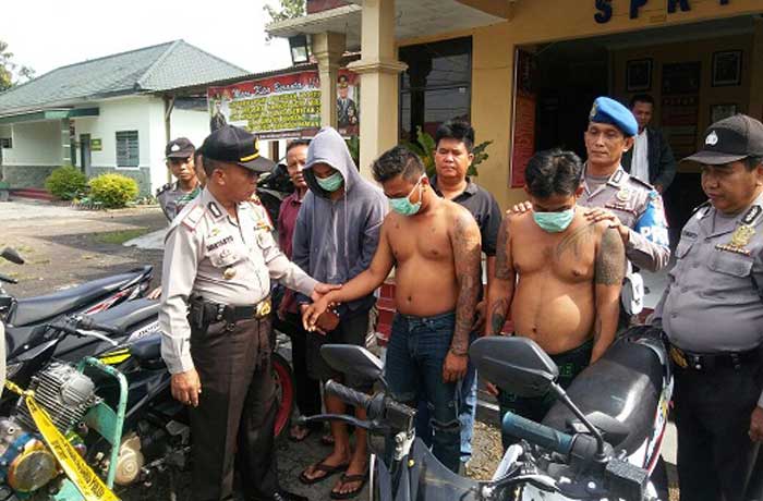 Pelaku pencurian saat release di Polek Peterongan, Jombang.