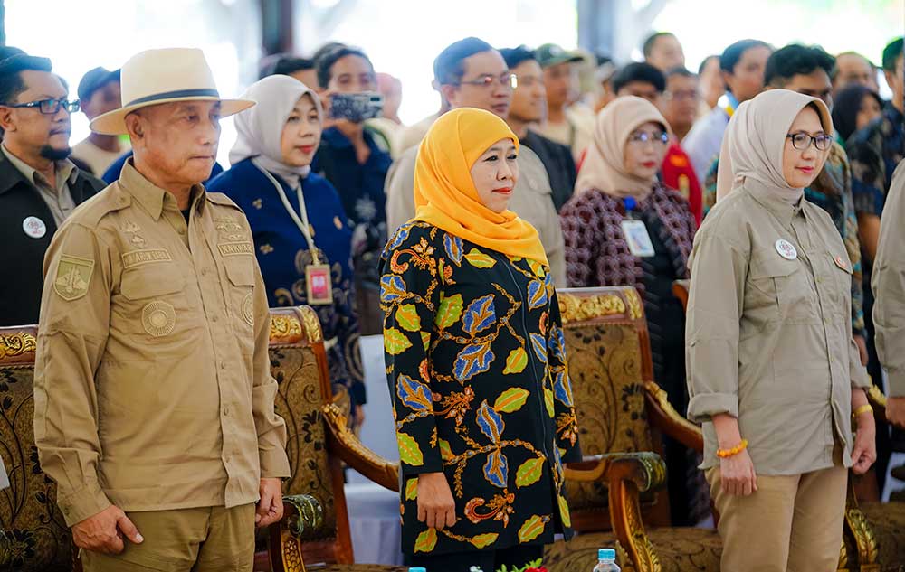 Gubernur Khofifah Ajak HKTI Lumajang Jadi Motor Penggerak Wujudkan Kedaulatan Pangan di Jawa Timur