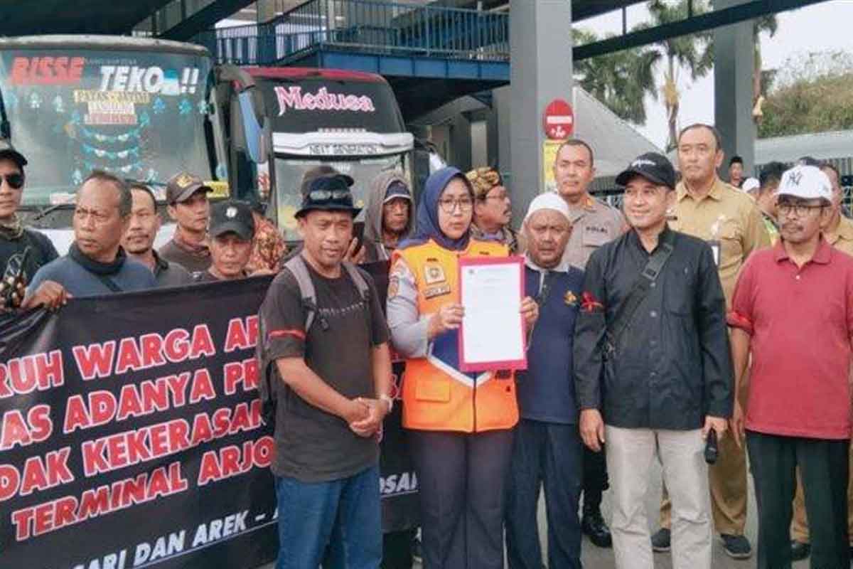 Usai Insiden Penganiayaan TNI, Sejumlah Warga Tolak Premanisme di Terminal Arjosari Malang