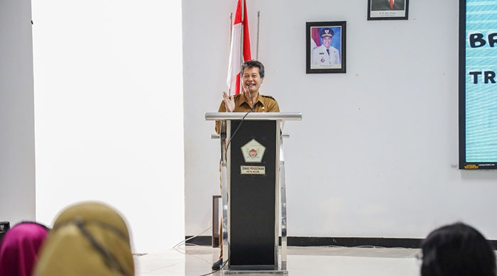 Kepala Dispendik Kota Kediri, Siswanto, saat memberi sambutan. Foto: Ist