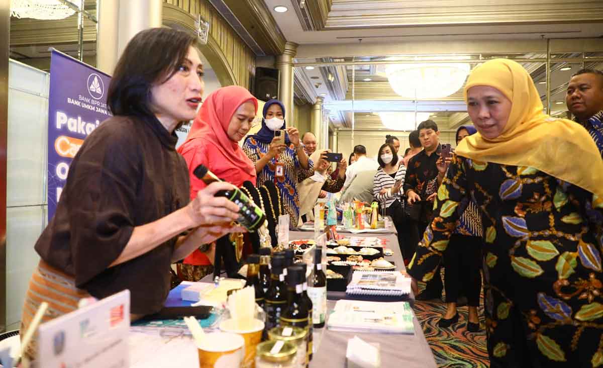 Gubernur Khofifah saat memimpin Misi Dagang dan Investasi Jatim di Hong Kong.