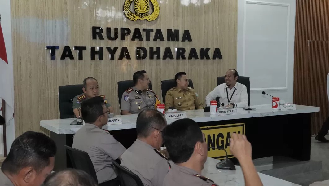 Rakor Kesiapan Operasi Ketupat Semeru 2026 yang digelar di Mapolres Lamongan