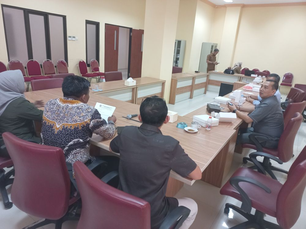 Komisi IV DPRD Kabupaten Mojokerto saat berada di ruang rapat