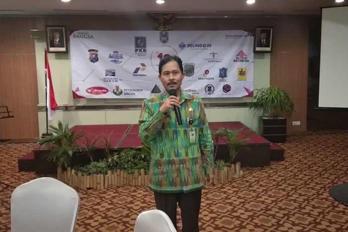 Barnoto: Halaman Religia HARIAN BANGSA Bermanfaat untuk Pembentukan Kepribadian