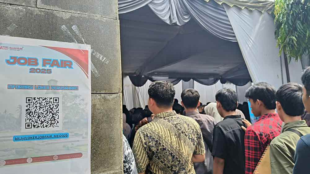 Peserta Job Fair 2025 Kabupaten Blitar.
