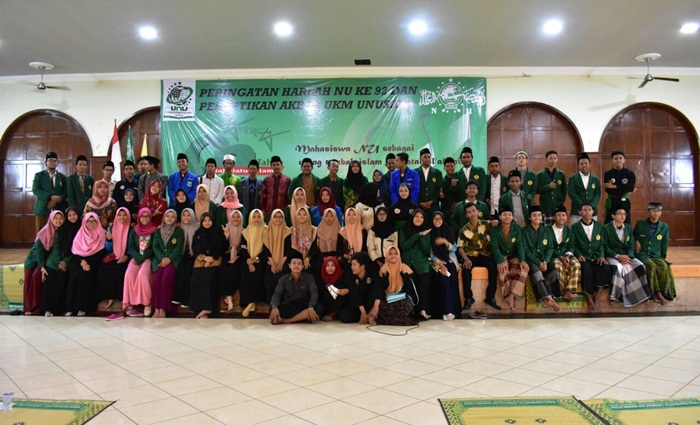 Ratusan Mahasiswa Unusida memadati Gedung KBIH Rohmatulloh Ummah Sidoarjo, Rabu (31/1) kemarin.
