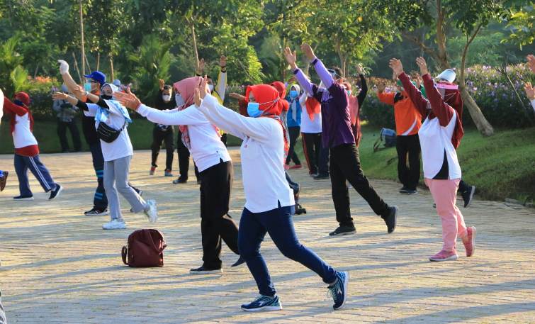 Senam Pernapasan bagi Mantan Pasien Covid-19 Mulai Digelar