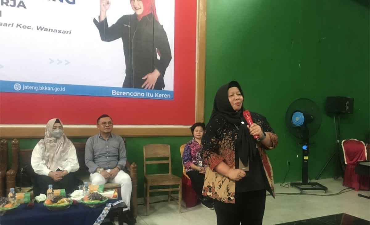 Bersama Komisi Ix Dpr Ri Bkkbn Sosialisasikan Penurunan Angka Stunting Di Brebes