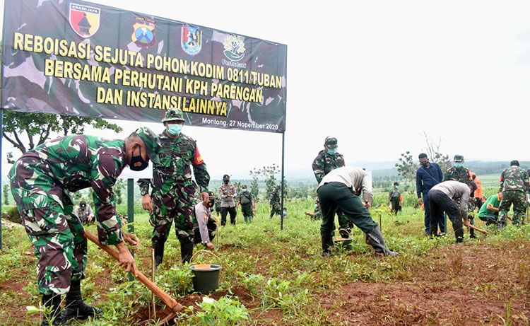 Kodim Tuban galakkan reboisasi sejuta pohon. (foto: ist)