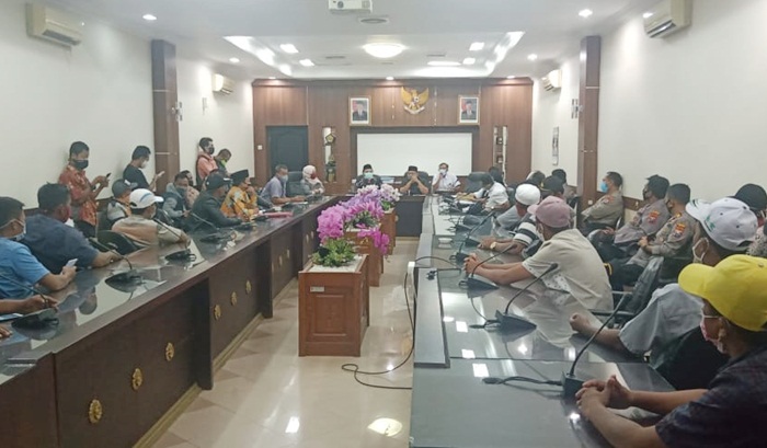 Desakan Pedagang Berhasil, 2 Hari Lagi Belasan Pasar Hewan di Jember akan Dibuka