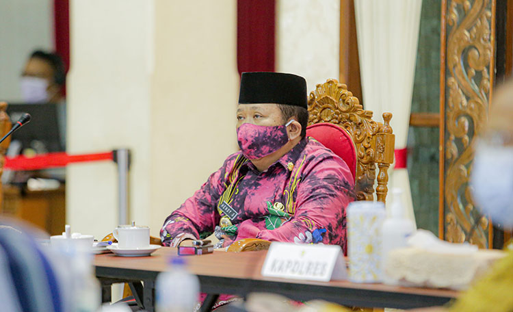 Bupati Jember Hendy Siswanto.