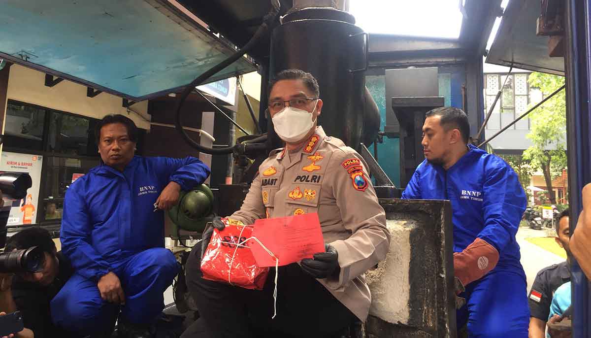 Pemusnahan narkoba di Mapolda Jatim.