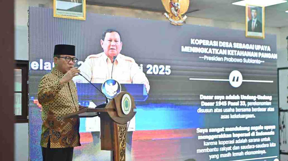 Mendes PDT, Yandri Susanto, saat memberi sambutan.