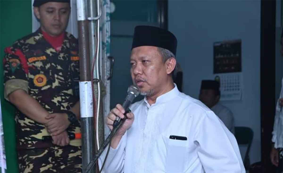 Asisten I Pemkab Trenggalek, Saeroni.