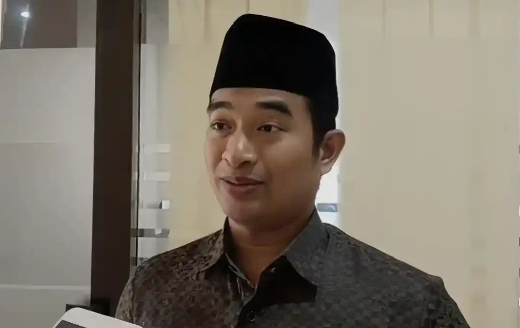 Mohamad Salim, Ketua Komisi I DPRD Sampang