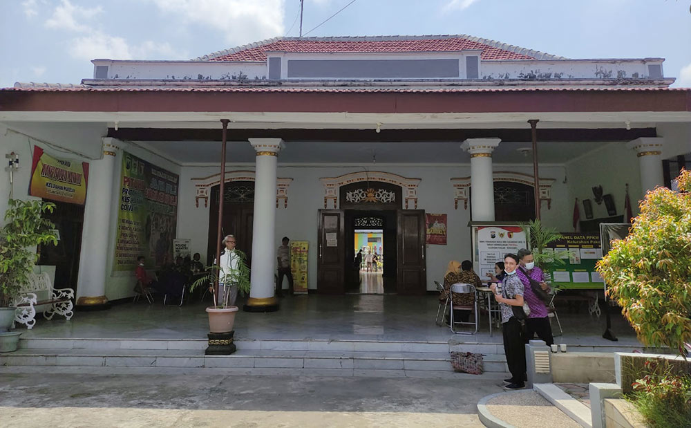 Salah satu rumah peninggalan Belanda yang akan dijadikan tujuan wisata sejarah dan budaya di Kelurahan Pakelan. foto: ist.