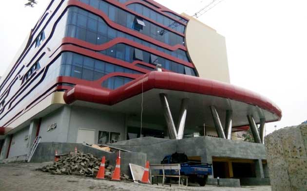 Tampilan Gedung IGD RSUD Bangil yang megah. foto: HABIBIE/ BANGSAONLINE