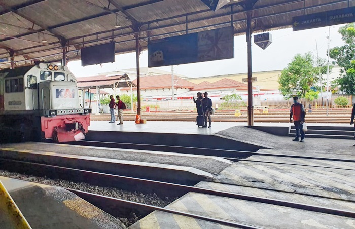 Stasiun Kereta Api Daop 7 Madiun.