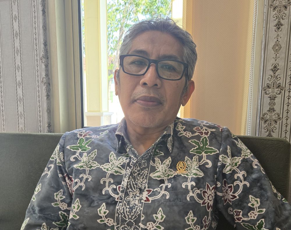 Panitera Muda Hukum PA Kraksaan, Kabupaten Probolinggo, Akhmad Faruq. Foto : Andi Sirajudin/BANGSAONLINE
