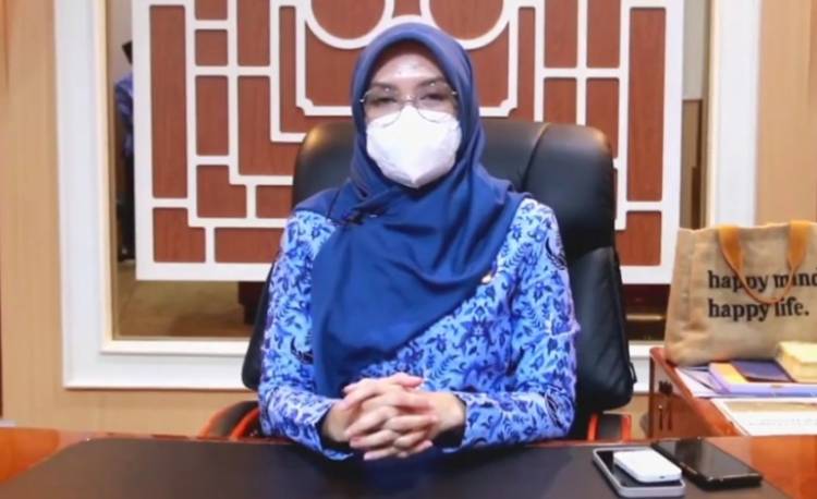 Bupati Probolinggo Hj. P. Tantriana Sari, S.E. (foto: ist)