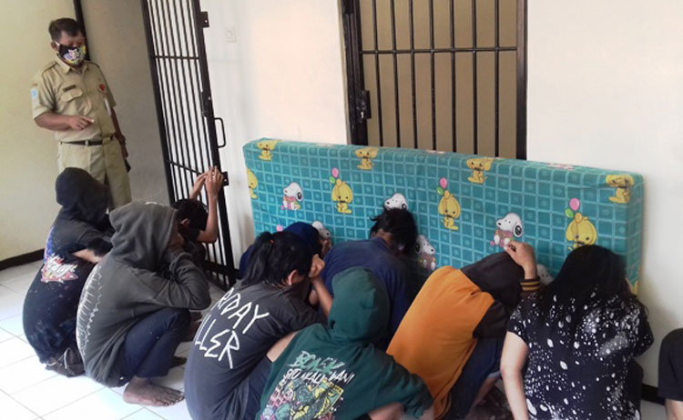 Para anak jalanan yang digaruk Satpol PP Kota Probolinggo.