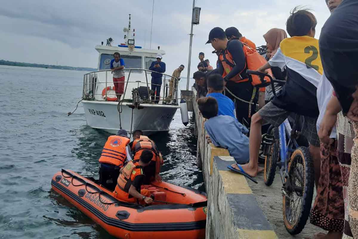 Saat tim gabungan akan melakukan pencarian korban dari pesisir pantai Branta sampai perairan Jumiang tempat korban hilang.
