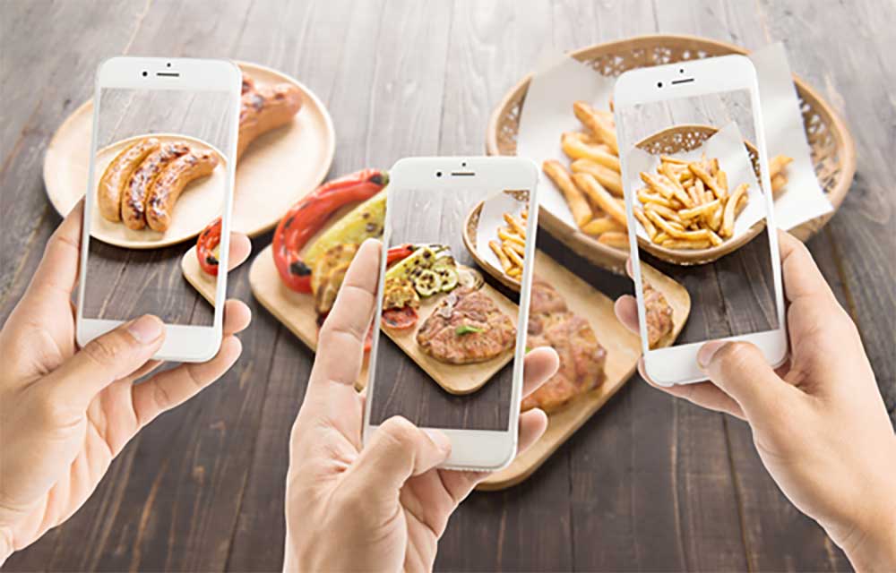 Cara Promosi Makanan di WhatsApp, Panen Cuan Lebih Cepat!