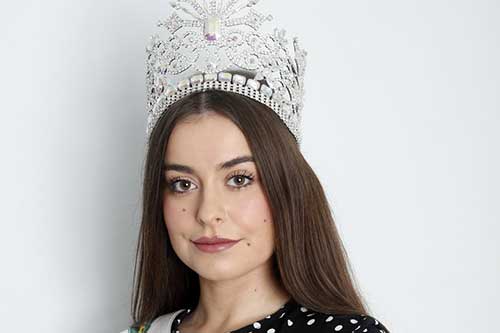 Abbey-Anne Gyles-Brown, pemenang Miss Earth Inggris. foto: mirror.co.uk