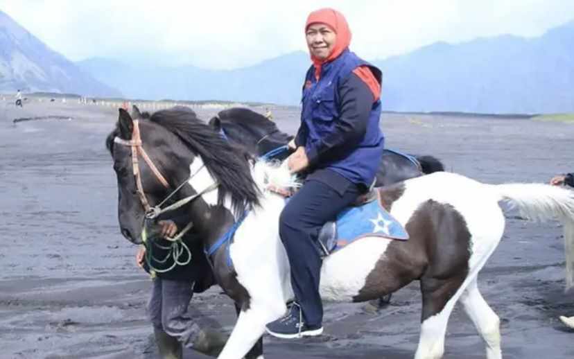 Khofifah Indar Parawansa di Bromo. Foto: instagram khofifah