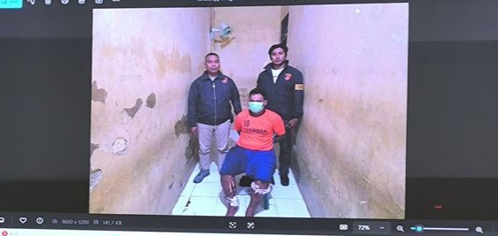 Foto kondisi pelaku saat ditunjukkan di konferensi pers Polres Pamekasan