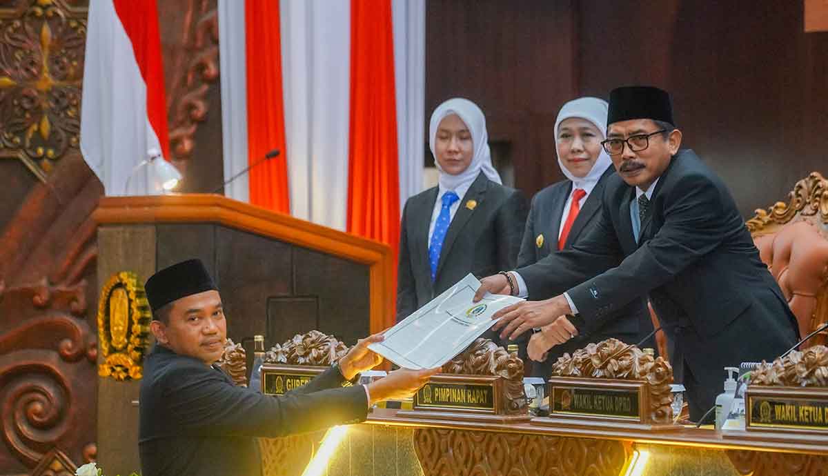 P-APBD Jatim 2025 Disetujui, Pendidikan dan Kesehatan Jadi Fokus Utama