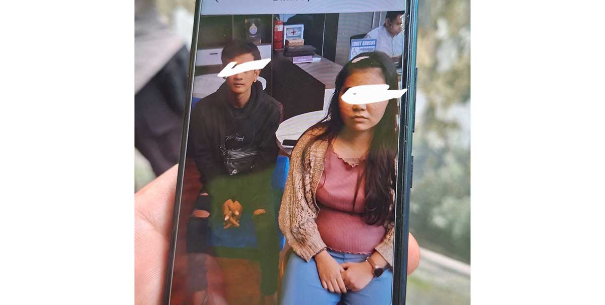 Pasutri penganiaya balita di Surabaya.