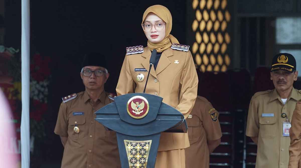 Wali Kota Kediri saat memberi sambutan.
