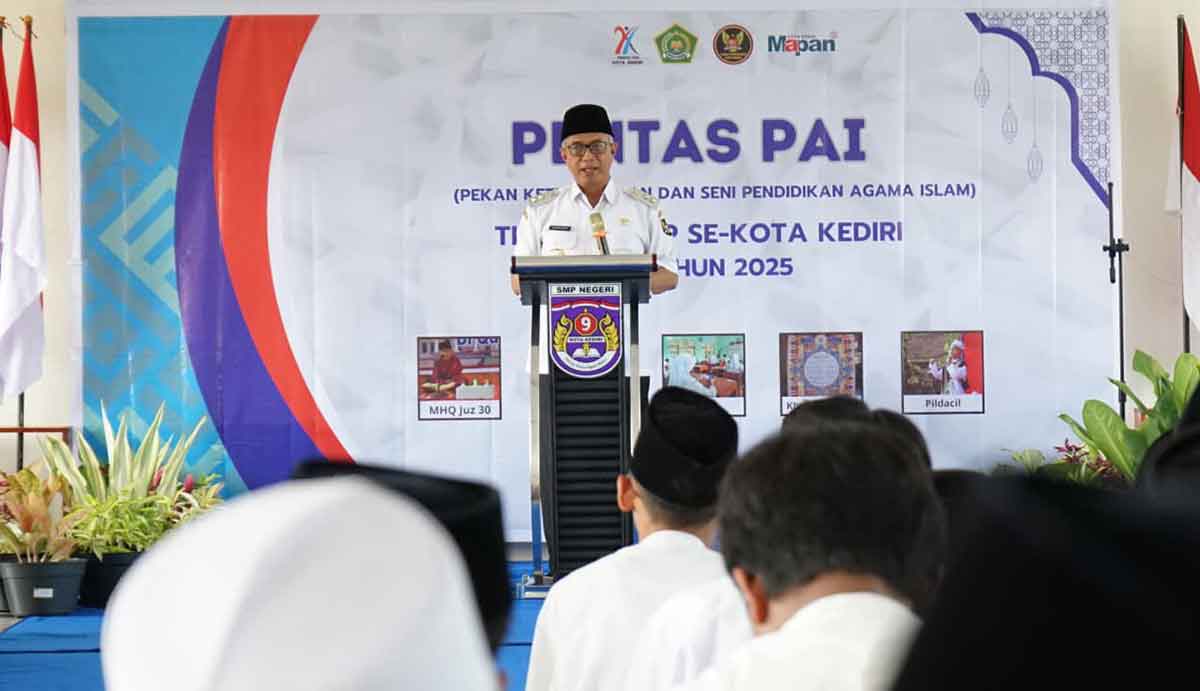 Wakil Wali Kota Kediri saat memberi sambutan. Foto: Ist