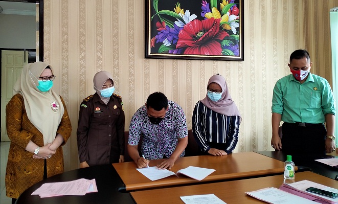 Berdasarkan Restorative Justice, Kejari Trenggalek Hentikan Kasus KDRT