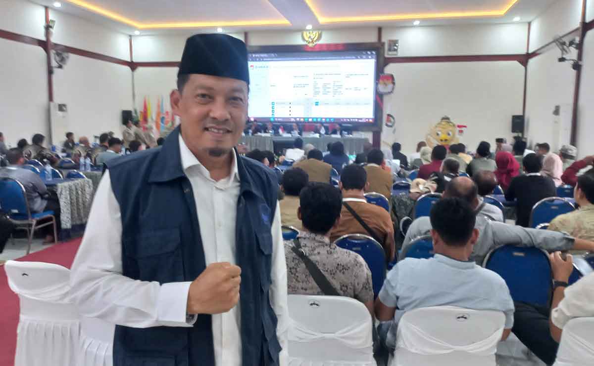 Ketua Tim Pemenangan Pasangan Mubarok, Suwandy Firdaus.
