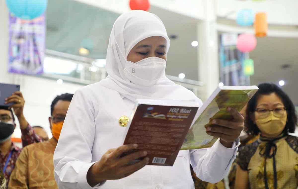 Gubernur Jawa Timur, Khofifah Indar Parawansa.