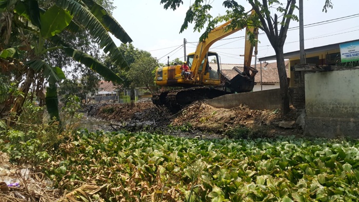 Cegah Luapan Saat Banjir, Pemkab Pasuruan Normalisasi Sungai Wrati Lama